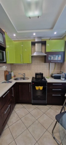 Купить квартиру в Москве. Вариант № 3279566, 8, площадь - квм, цена 18500000.0000 рублей