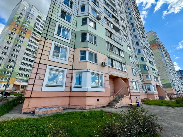 Купить коммерческую недвижимость свободного назначения в Туле. Вариант № 4156948, 3, площадь -  квм, цена 6850000 рублей