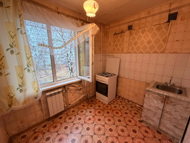 Купить однокомнатную квартиру в районе Октябрьский в Пензе. Вариант № 8938068, 4, площадь - квм, цена 2350000 рублей