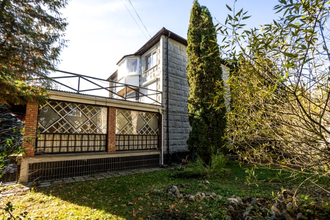 Купить дом в Долгопрудном. Вариант № 18250, 10, площадь -  квм, цена 28000000 рублей