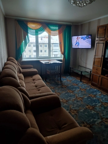 Снять квартиру в Тобольске. Вариант № 10082895, 5, площадь -  квм, цена 35000 рублей