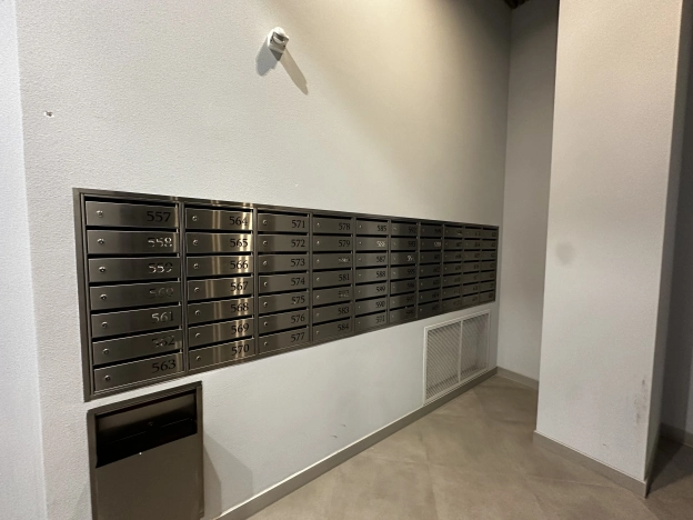 Купить двухкомнатную квартиру в районе Василеостровский в Санкт-Петербурге. Вариант № 1335589, 20, площадь -  квм, цена 15800000 рублей