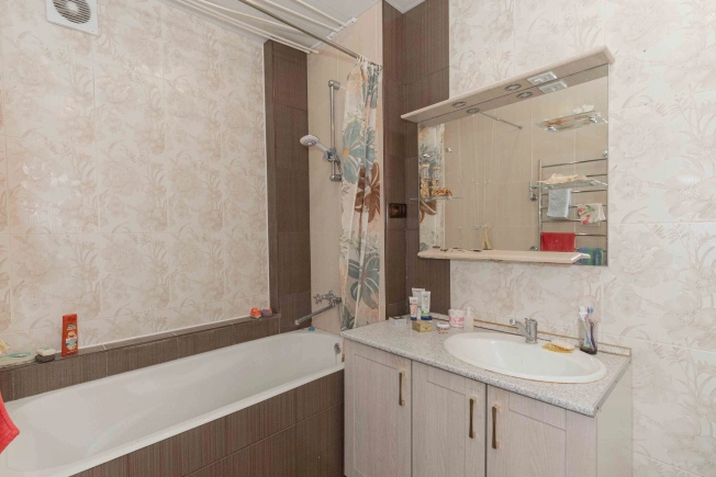 Купить квартиру на улице Крайнова в Владимире. Вариант № 9625211, 16, площадь -  квм, цена 9790000 рублей