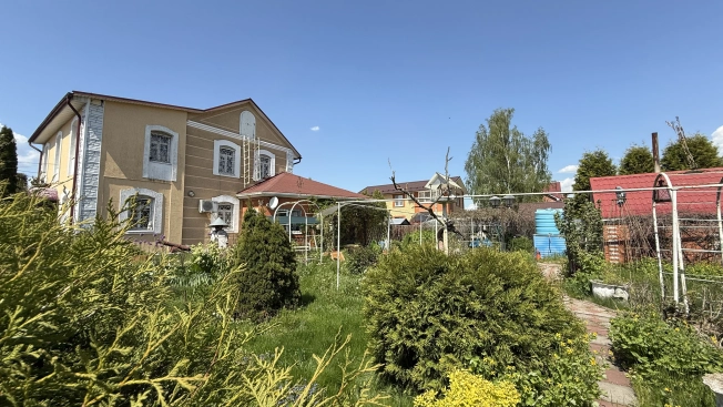 Купить дом в Москве. Вариант № 6144568, 34, площадь -  квм, цена 7500000 рублей