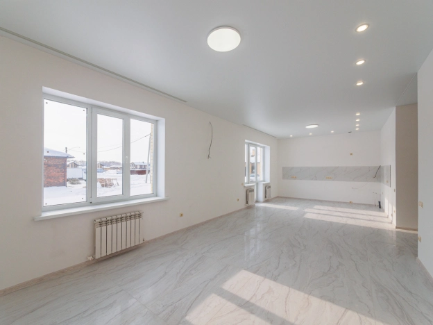 Купить дом на улице Набережная в Тюменской области. Вариант № 25791, 0, площадь -  квм, цена 10600000 рублей