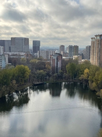 Купить квартиру в Москве. Вариант № 8364010, 30, площадь -  квм, цена 20900000 рублей