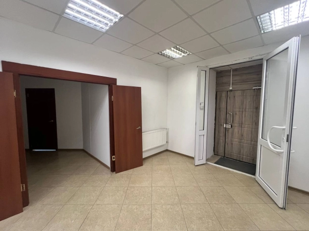 Купить коммерческую недвижимость свободного назначения в Рязани. Вариант № 219418, 6, площадь -  квм, цена 10500000 рублей