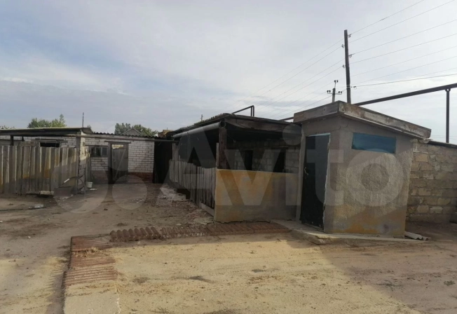 Купить дом на улице Железнодорожная в Волгоградской области. Вариант № 17991, 8, площадь -  квм, цена 2000000 рублей