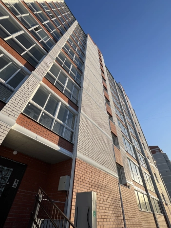 Купить квартиру на улице Комсомольская в Благовещенске. Вариант № 9141511, 10, площадь -  квм, цена 6850000 рублей