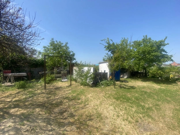 Купить дом на улице Гранатовая в Краснодарском крае. Вариант № 2106057, 12, площадь -  квм, цена 10000000 рублей