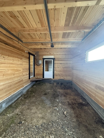 . Вариант № 6651855, 0, площадь - 220.9 квм, цена 6000000 рублей