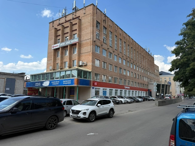 Снять коммерческую недвижимость свободного назначения на улице Промышленная в Рязани. Вариант № 1252118, 4, площадь -  квм, цена 880000 рублей