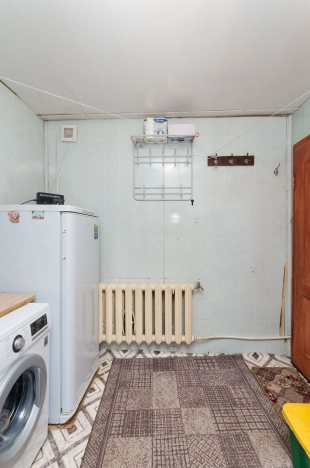 Купить многокомнатную квартиру в Тюменской области. Вариант № 4134, 9, площадь -  квм, цена 4500000 рублей