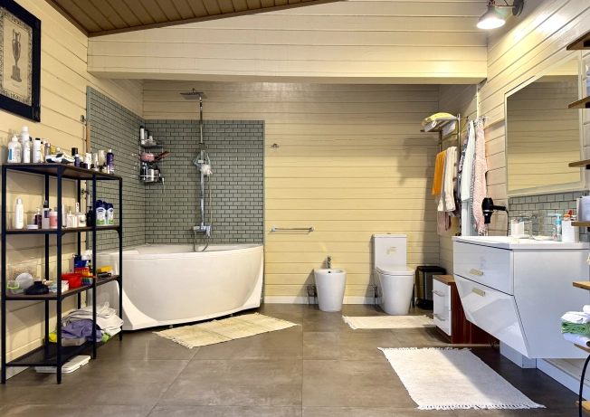 Купить дом в Москве. Вариант № 9967356, 46, площадь -  квм, цена 45000000 рублей