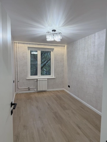 Купить квартиру в Москве. Вариант № 9007727, 5, площадь -  квм, цена 19300000 рублей