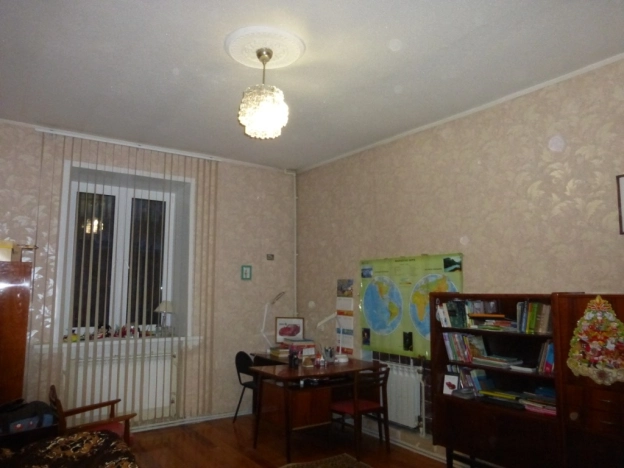 Купить трехкомнатную квартиру в районе Октябрьский в Владимире. Вариант № 9039513, 5, площадь -  квм, цена 9700000.0000 рублей