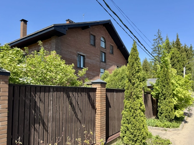 Купить дом у метро Пятницкое шоссе в Красногорске. Вариант № 47047, 24, площадь -  квм, цена 71000000 рублей