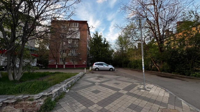 Купить квартиру на улице Красных Партизан в Краснодаре. Вариант № 34980, 18, площадь - квм, цена 4290000.0000 рублей