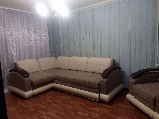 Купить квартиру в Тобольске. Вариант № 9143680, 7, площадь -  квм, цена 2100000 рублей