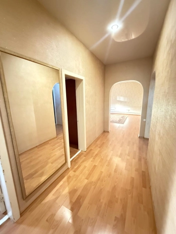 Купить дом в Элисте. Вариант № 8543003, 15, площадь -  квм, цена 10000000 рублей