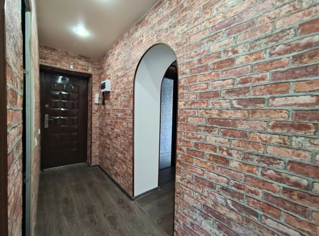 Купить трехкомнатную квартиру в Иванове. Вариант № 9905, 2, площадь -  квм, цена 5500000 рублей