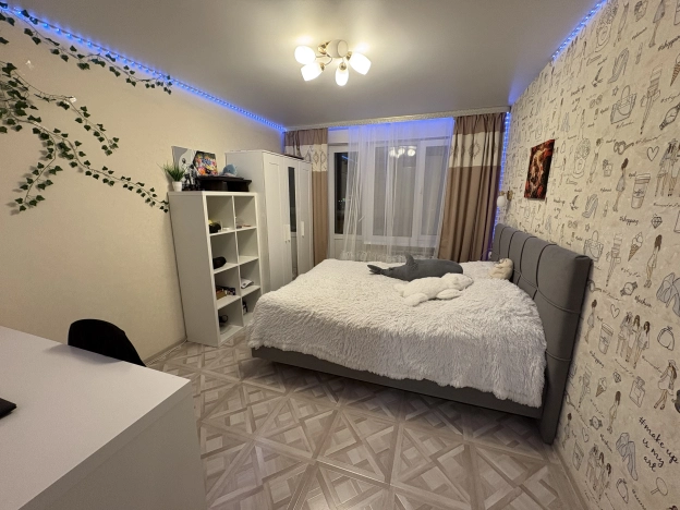 Купить двухкомнатную квартиру в Сыктывкаре. Вариант № 2736493, 5, площадь -  квм, цена 7500000 рублей