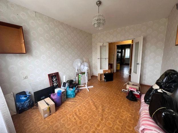 Купить трехкомнатную квартиру в Микрорайоне 8-й, Элиста в Элисте. Вариант № 34801, 3, площадь -  квм, цена 5000000 рублей