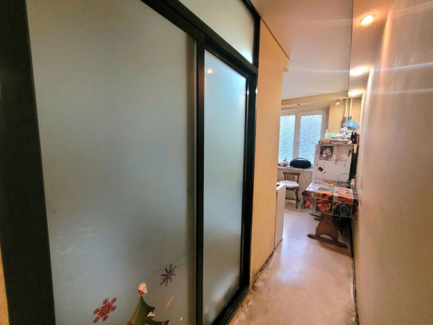 Купить однокомнатную квартиру в Микрорайоне 11-й в Белгороде. Вариант № 5550479, 6, площадь -  квм, цена 3450000 рублей