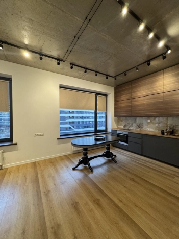 Купить трехкомнатную квартиру у метро Октябрьское поле в Москве. Вариант № 9863718, 1, площадь - квм, цена 68000000 рублей