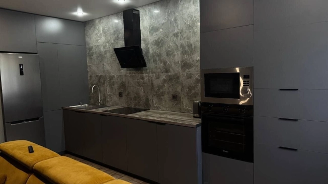 Купить квартиру на улице Подполковника Емельянова в Калининграде. Вариант № 58244, 15, площадь -  квм, цена 8950000 рублей