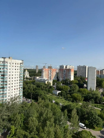 Купить квартиру в Москве. Вариант № 10429741, 25, площадь -  квм, цена 15000000 рублей