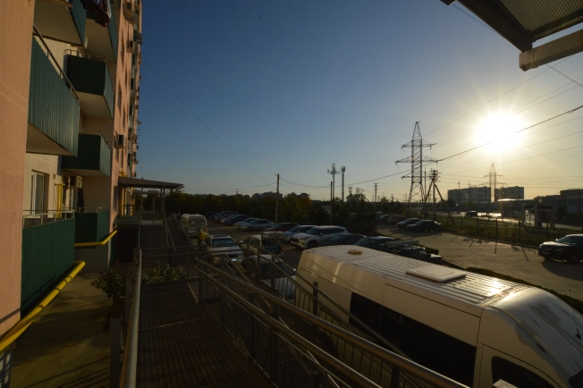 Купить квартиру на улице Коммунаров в Краснодаре. Вариант № 6156700, 19, площадь -  квм, цена 5590000 рублей