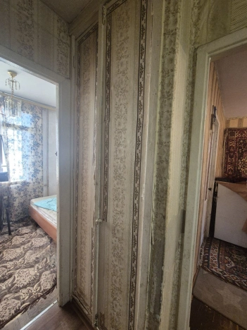 Купить трехкомнатную квартиру в Санкт-Петербурге. Вариант № 8829534, 4, площадь -  квм, цена 6180000 рублей