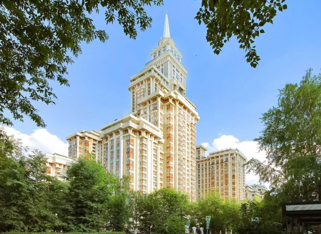 Купить квартиру в Москве. Вариант № 9105114, 10, площадь -  квм, цена 250000000 рублей