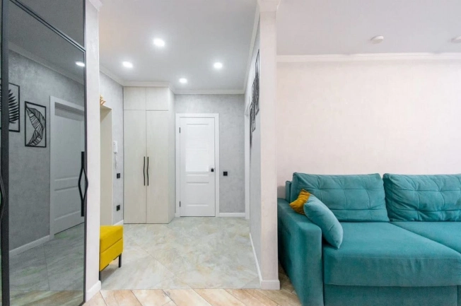 Купить квартиру в Калининграде. Вариант № 10096827, 12, площадь -  квм, цена 9700000 рублей