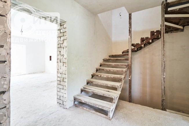 Купить таунхаус в Воронеже. Вариант № 1635871, 13, площадь - квм, цена 17800000 рублей