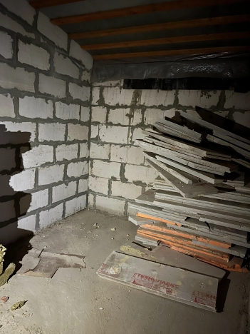 Купить квартиру в Москве. Вариант № 9870755, 8, площадь -  квм, цена 15000000 рублей