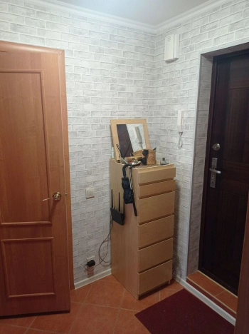 Купить однокомнатную квартиру в ЦАО в Новосибирске. Вариант № 8161745, 6, площадь -  квм, цена 5990000 рублей