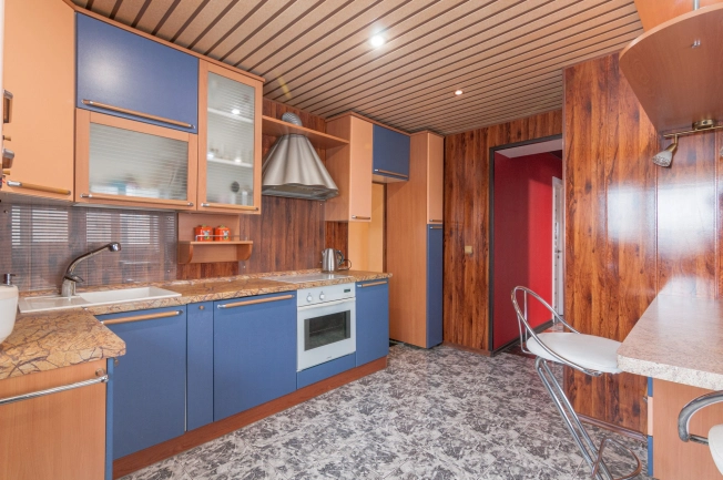 Купить четырехкомнатную квартиру в Вологде. Вариант № 28846, 0, площадь -  квм, цена 11750000 рублей