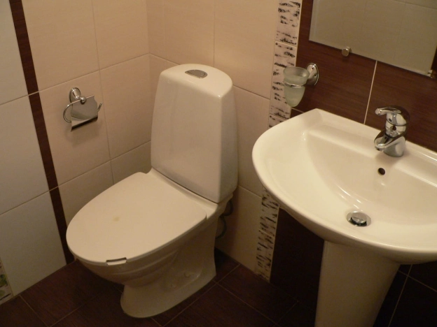 Купить двухкомнатную квартиру у метро площадь Карла Маркса в Новосибирске. Вариант № 2584, 36, площадь -  квм, цена 12000000 рублей