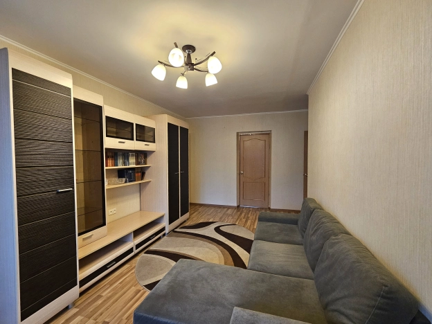 Купить трехкомнатную квартиру в Пушкине. Вариант № 6649652, 7, площадь -  квм, цена 6600000 рублей