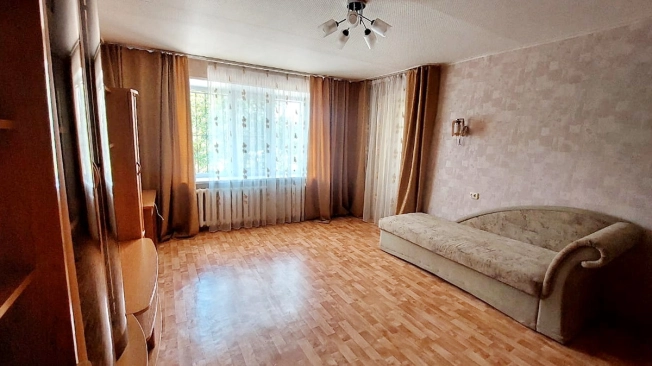 Купить многокомнатную квартиру в Калужской области. Вариант № 2156223, 6, площадь - квм, цена 5950000 рублей