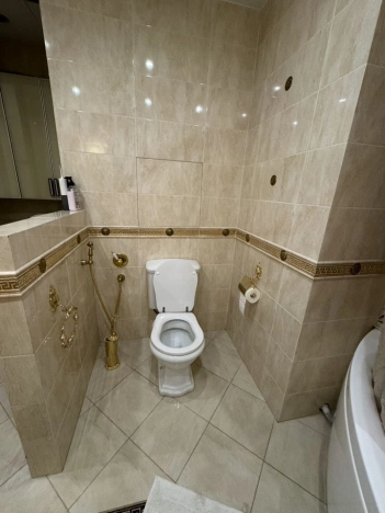 Купить квартиру в Москве. Вариант № 6828928, 6, площадь -  квм, цена 29900000 рублей