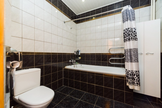 Купить дом в Тульской области. Вариант № 2830577, 8, площадь -  квм, цена 7990000 рублей