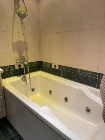 Купить многокомнатную квартиру в районе Филёвский Парк в Москве. Вариант № 2503577, 16, площадь -  квм, цена 20000000 рублей