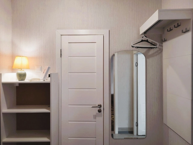 Купить однокомнатную квартиру в Новосибирской области. Вариант № 10329225, 4, площадь -  квм, цена 4800000 рублей