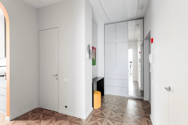 Купить трехкомнатную квартиру у метро Физтех в Химках. Вариант № 23988, 13, площадь -  квм, цена 21700000 рублей