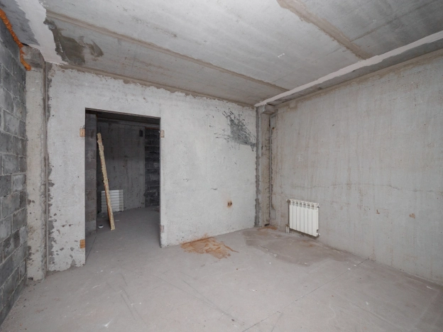 Купить квартиру в Омске. Вариант № 9275330, 6, площадь -  квм, цена 4450000 рублей