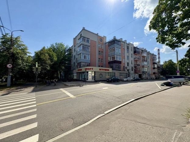 Купить трехкомнатную квартиру в Иванове. Вариант № 241628, 25, площадь -  квм, цена 11100000 рублей