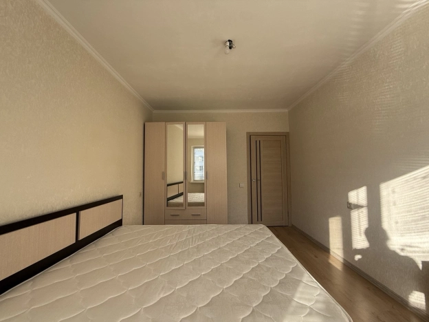 Купить двухкомнатную квартиру в Краснодаре. Вариант № 7990162, 16, площадь -  квм, цена 5300000 рублей